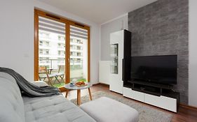 Business Apartments Warsaw Wola Kasprzaka By Renters